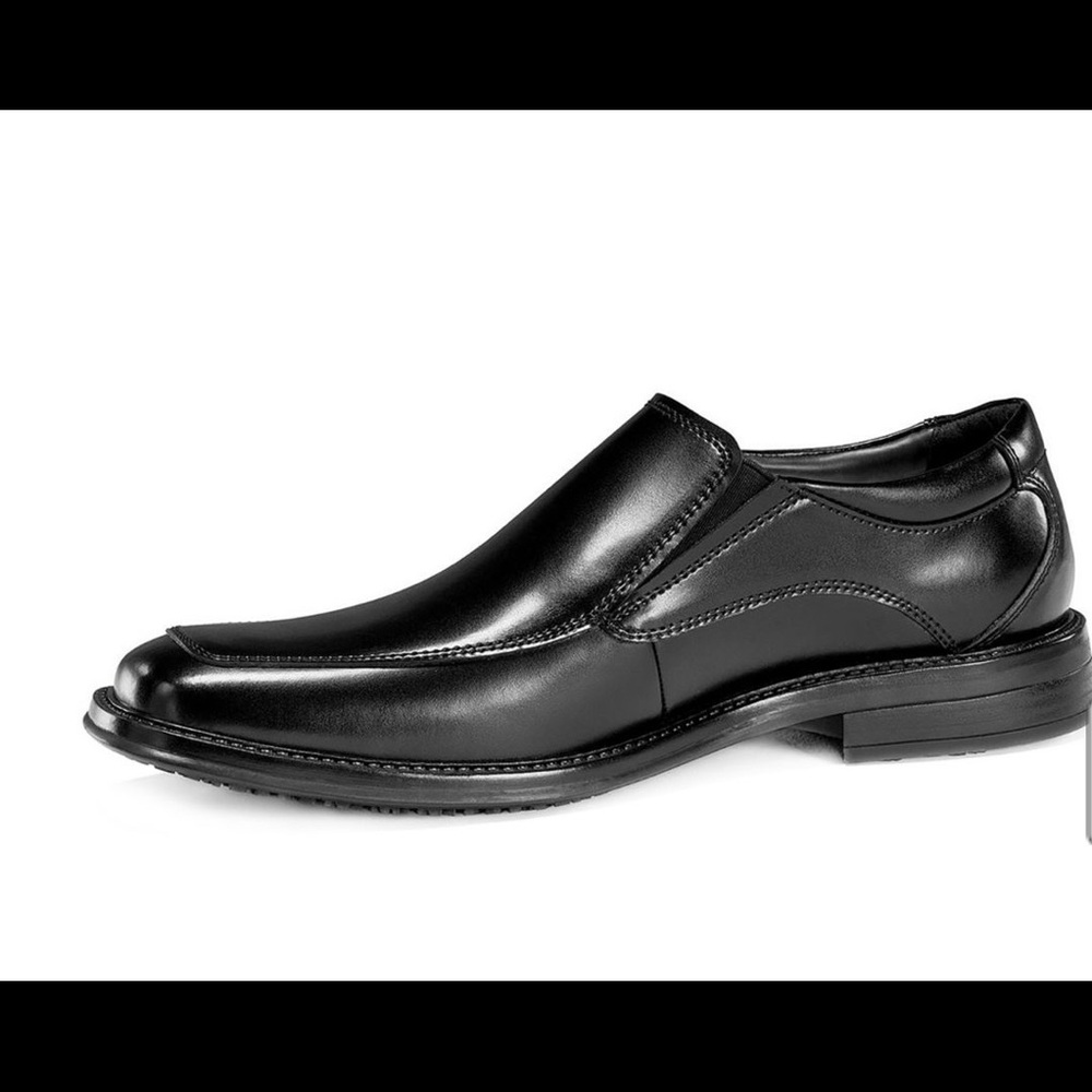 Dockers Mens Lawton Slip Resistant Work Dress